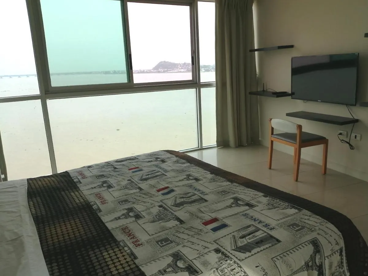 River View Suites Γκουαγιακίλ 0*,